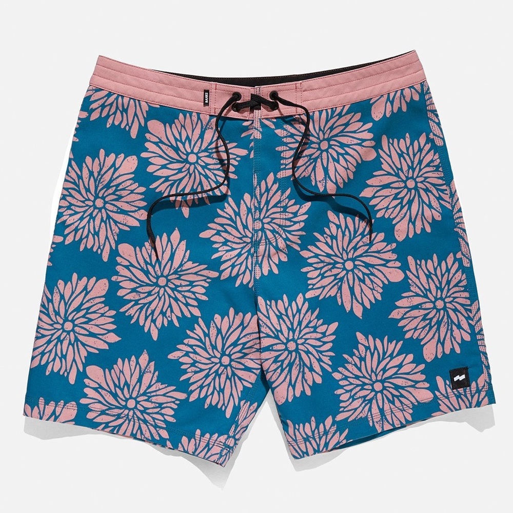 Banks Journal Daisy Chain Board Shorts Size 36